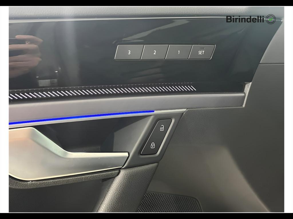 VOLKSWAGEN Touareg 3ª serie - Touareg 3.0 V6 TDI SCR R-Line