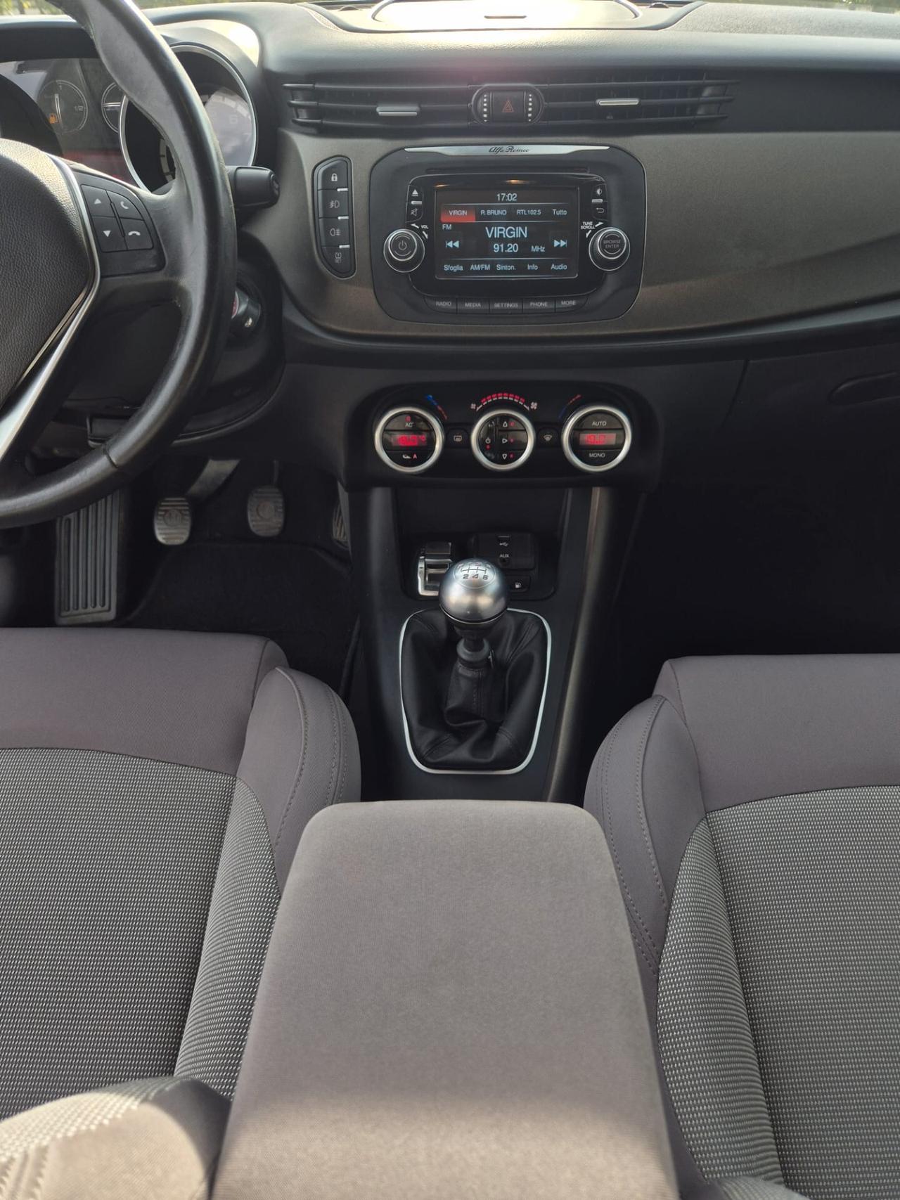 Alfa Romeo Giulietta 1.4 Turbo 120 CV GPL Distinctive
