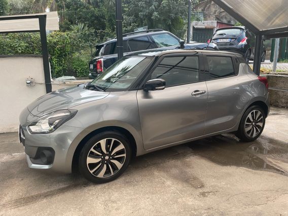 Suzuki Swift 1.2 Hybrid Top MANUALE ARGENTO PRONTA CONSEGNA.