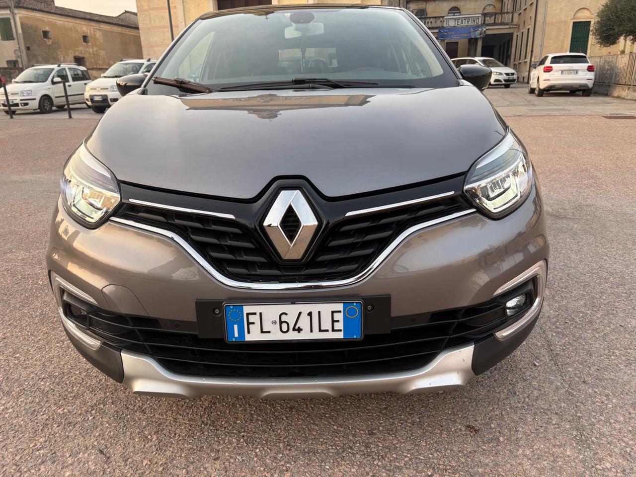 Renault Captur 1.5 dci anno 2017 km soli 108 mila