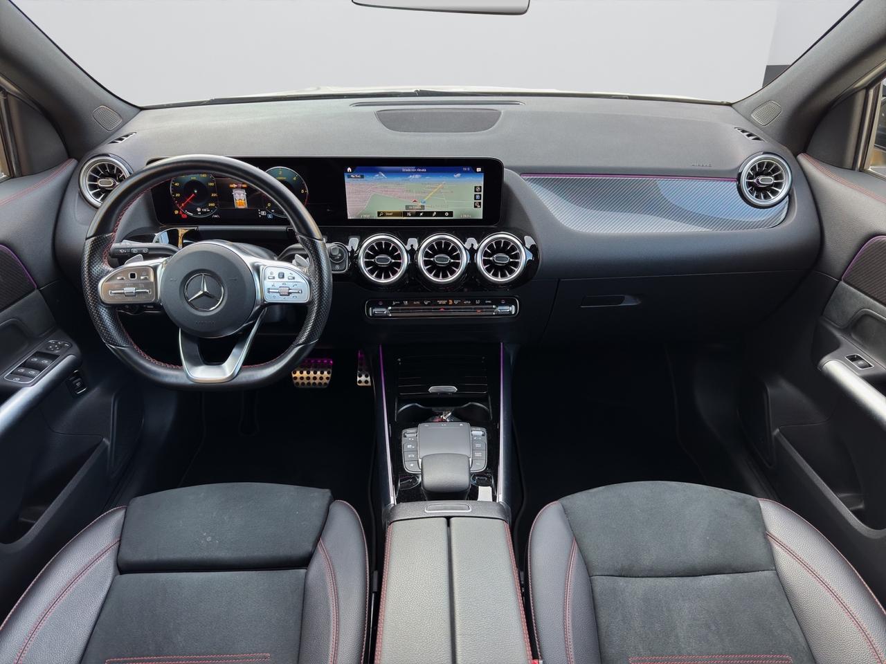 MERCEDES-BENZ GLA 180 d AUTOMATIC. PREMIUM AMG -MY23