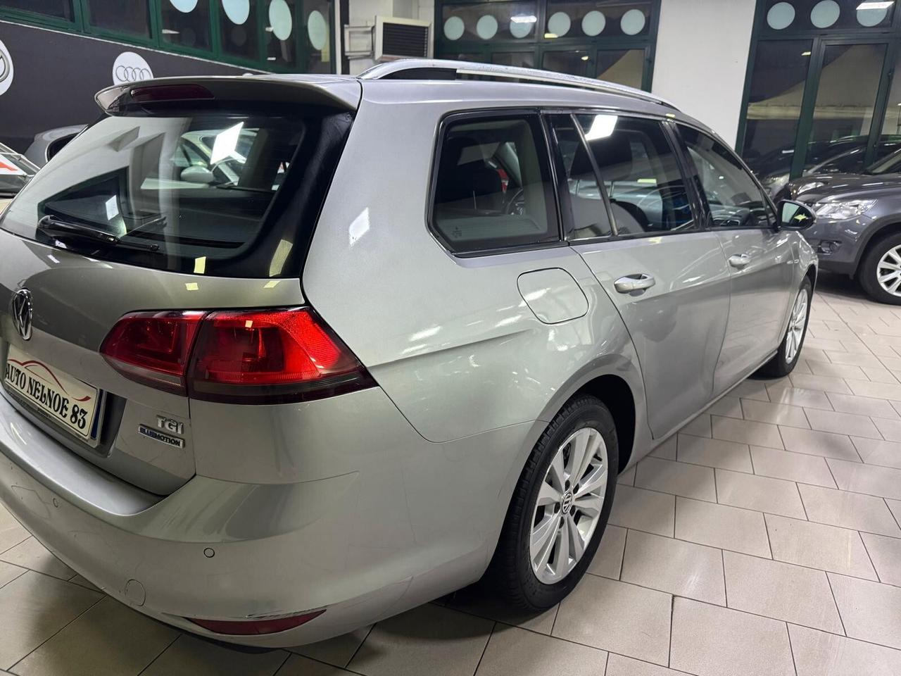 Volkswagen Golf Variant 1.4 TGI Executive 4 Free BlueMotion