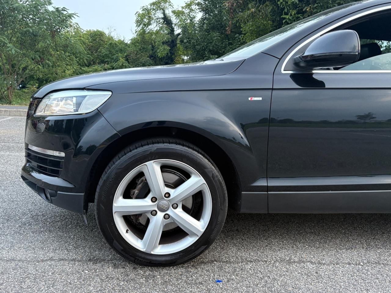 Audi Q7 3.0 TDI 233CV Sline 7Posti quattro