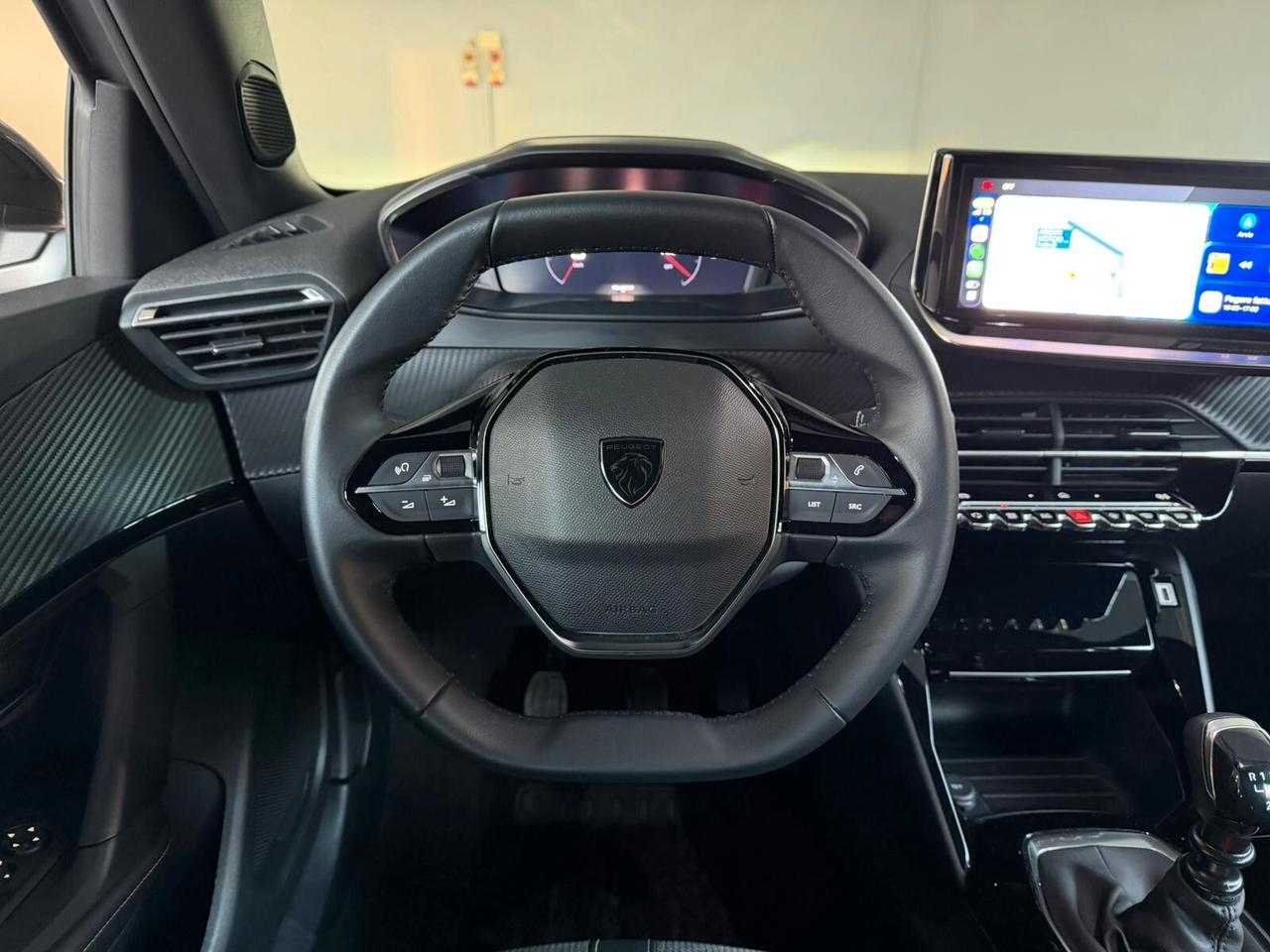 Peugeot 2008 1.2cc 100cv ALLURE - PREZZO REALE!