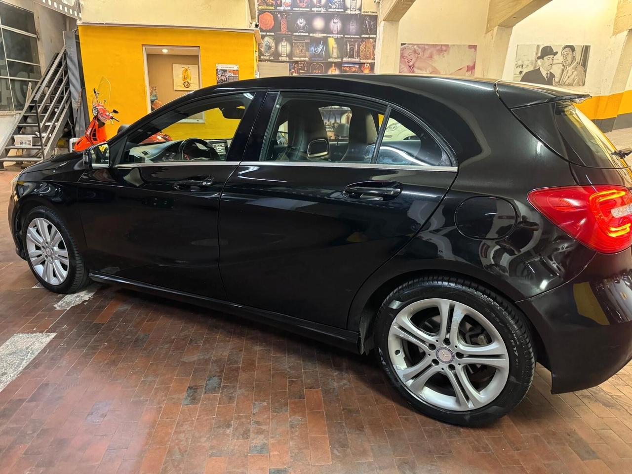 Mercedes-benz A 200 d Automatic Sport