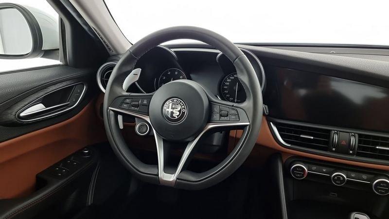 Alfa Romeo Giulia 2.0 Turbo 200 CV AT8 Executive