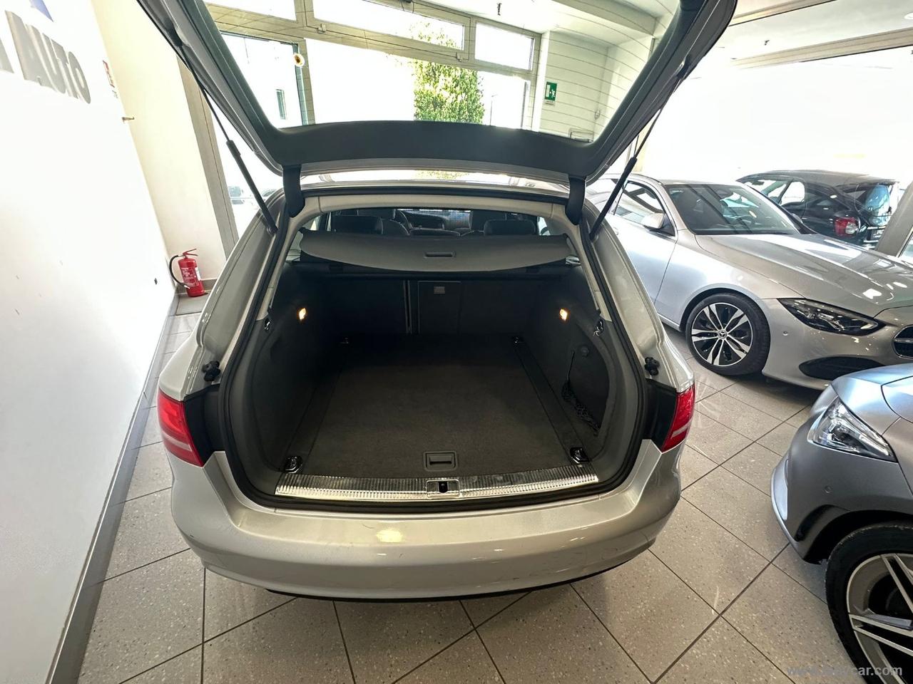AUDI A4 Avant 2.0 TDI 143 CV Business
