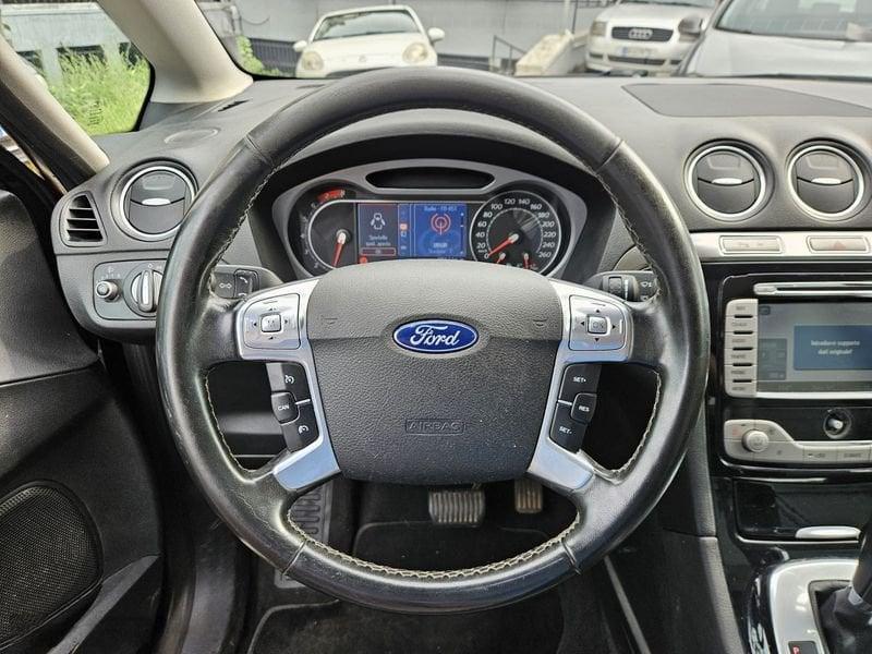 Ford S-Max 2.0 203 cv EcoBoost Titanium