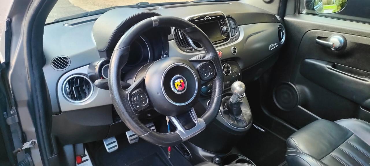 Abarth 595 1.4 Turbo T-Jet 165 CV Turismo