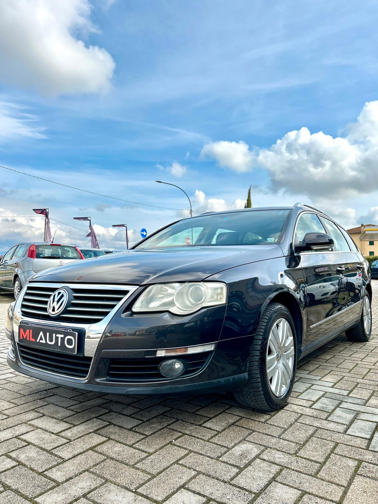 Volkswagen Passat 2.0 16V TDI Var. Highline - OK NEOPATENTATO