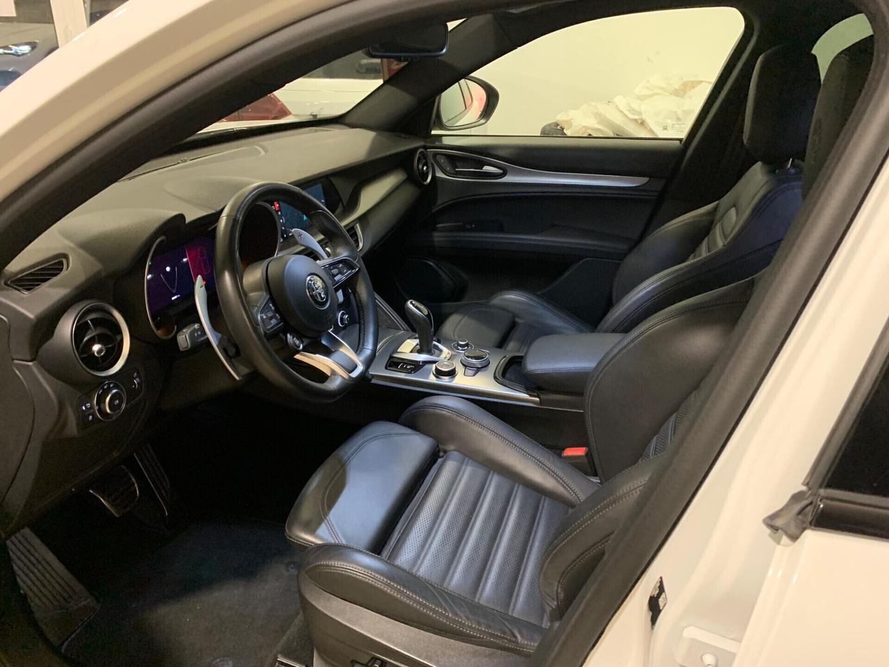 ALFA ROMEO STELVIO 2.2 TURBODIESEL 210 CV Q4 VELOCE