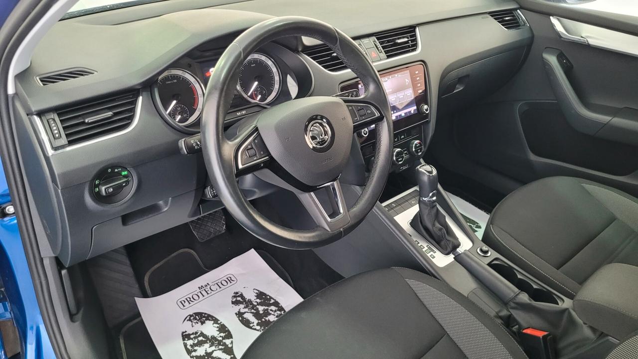 Skoda Octavia 1.5 DSG Wagon Executive G-Tec GANCIO TRAINO