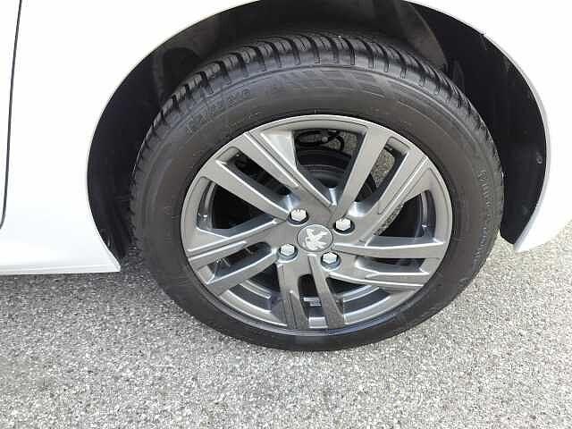 Peugeot 208 PureTech 75 Stop&Start Active Pack