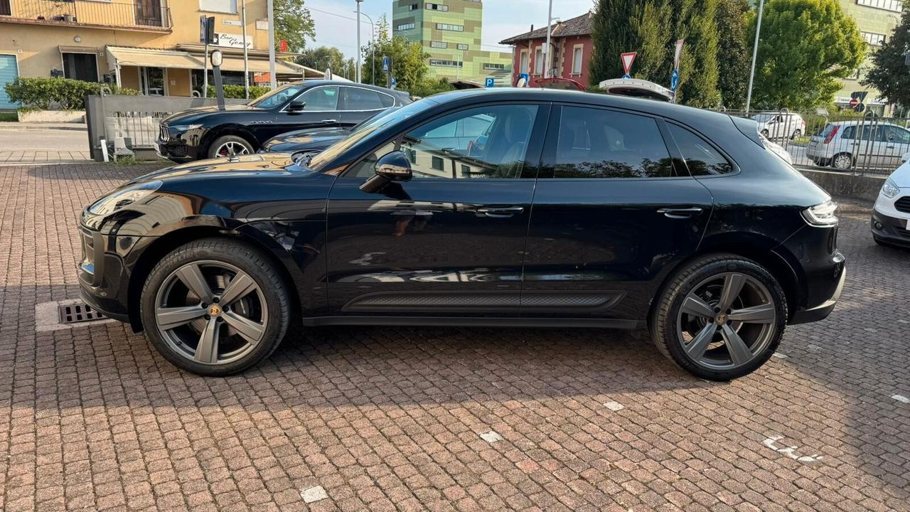 Porsche Macan 2.0 T