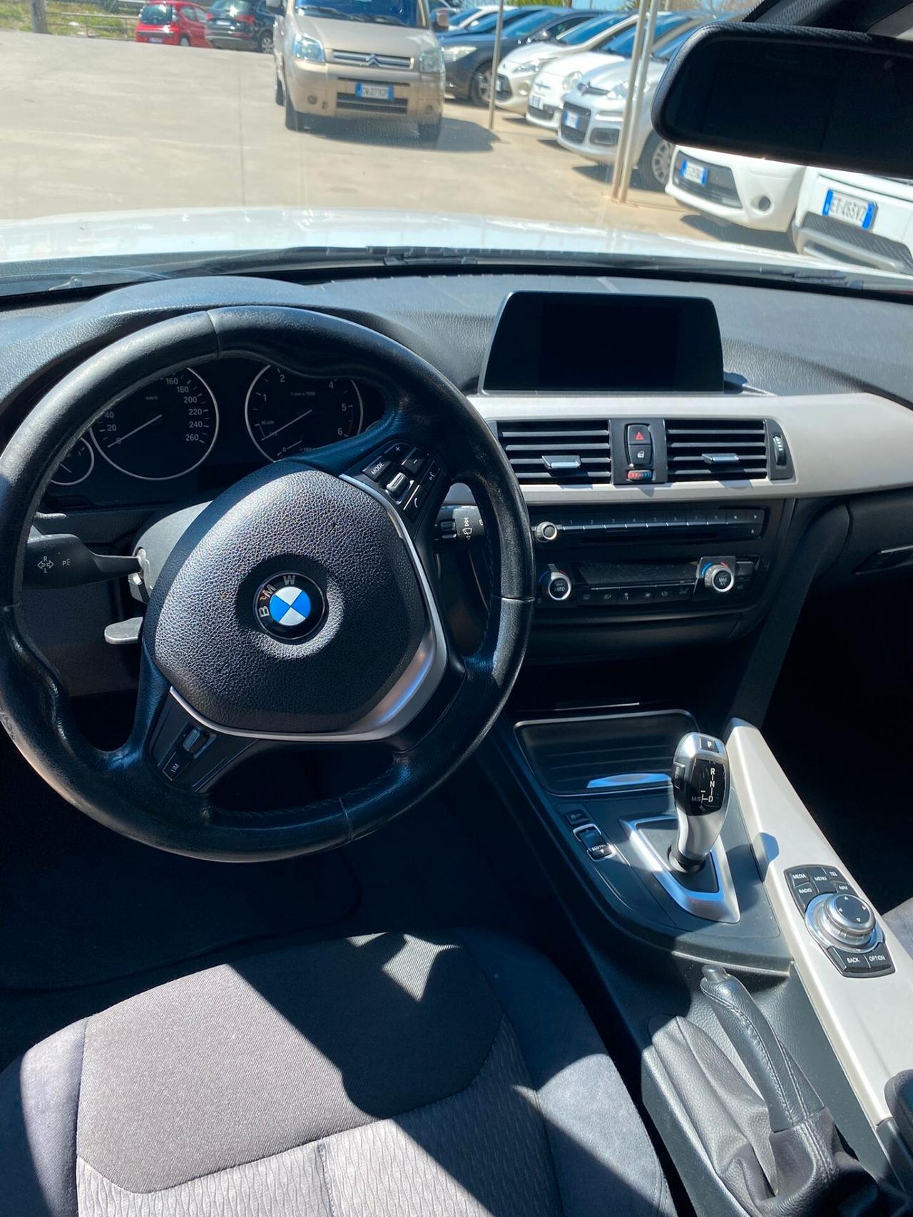 Bmw 318 318d Touring Msport