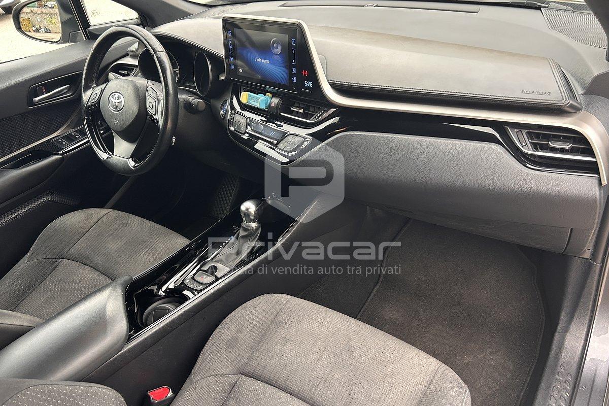 TOYOTA C-HR 1.8 Hybrid E-CVT Trend