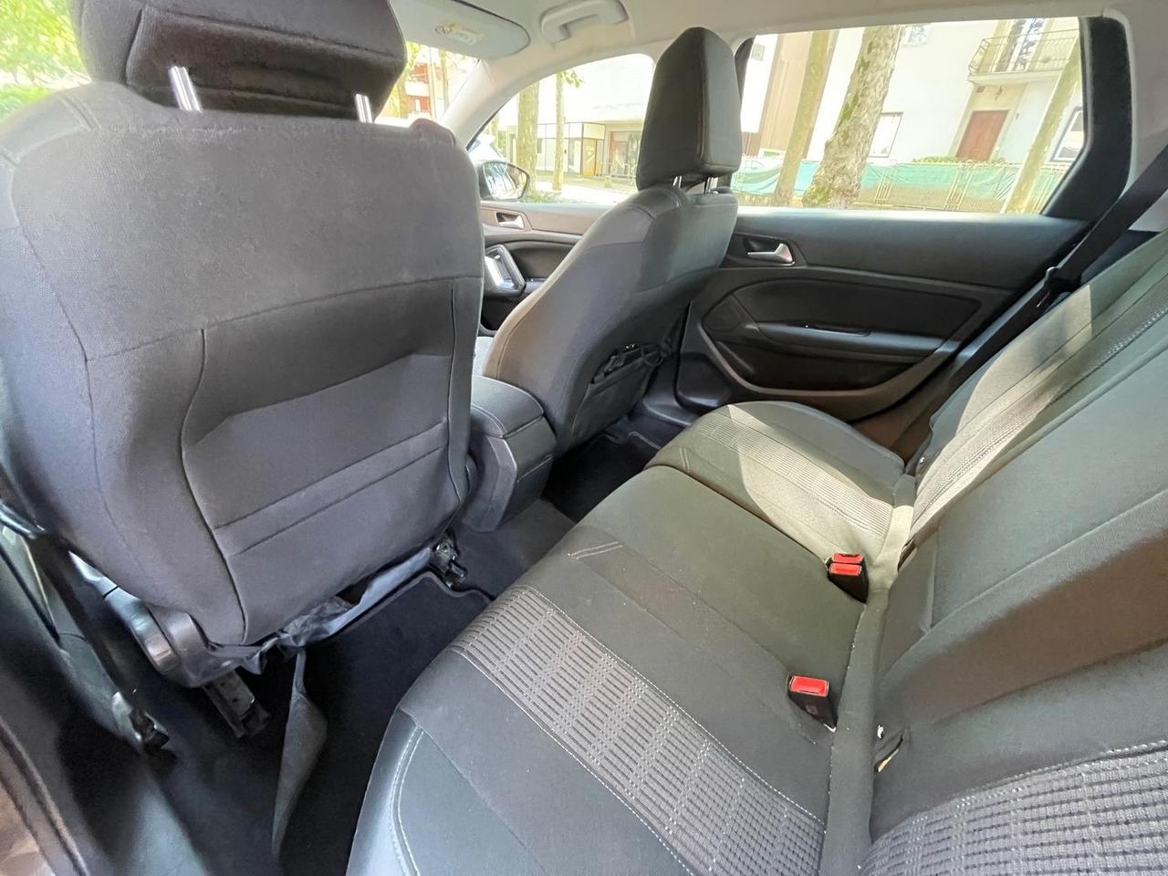 Peugeot 308 Allure 1.5 Blue HDI 130