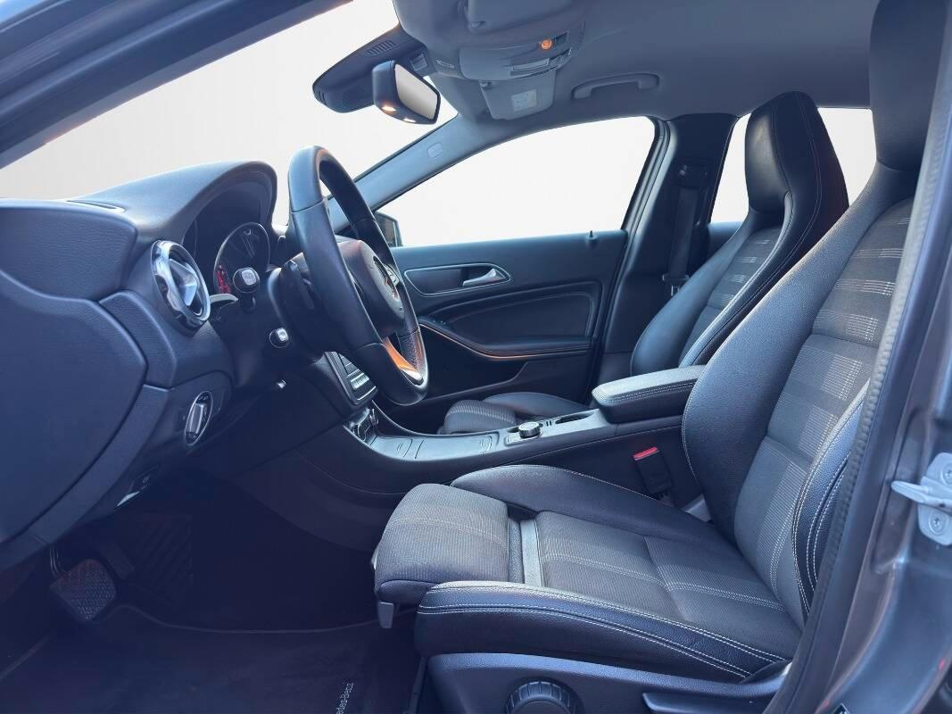 Mercedes Classe GLA 200 d Sport 4matic auto