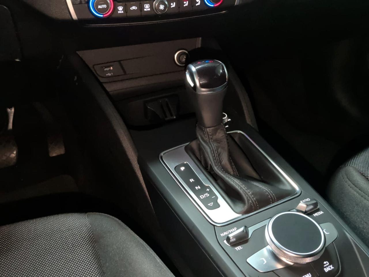 Audi Q2 35 TDI quattro S tronic Admired 2022