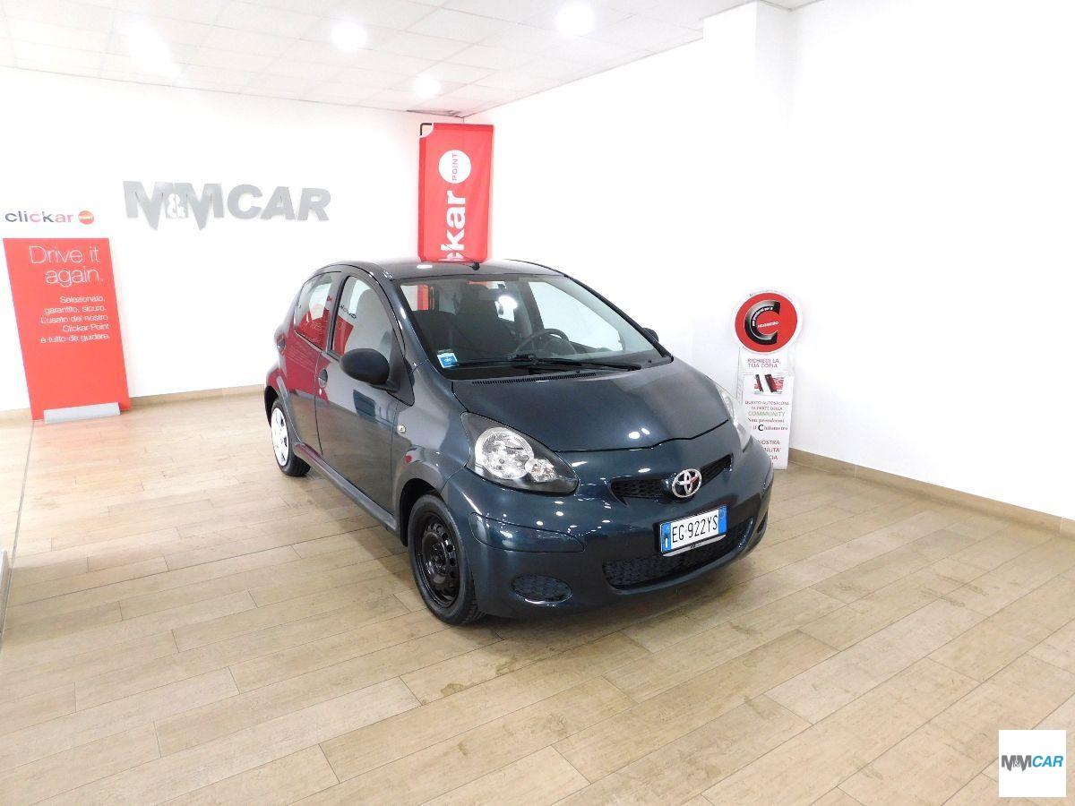 TOYOTA - Aygo - 12V VVT-i 5 porte Now