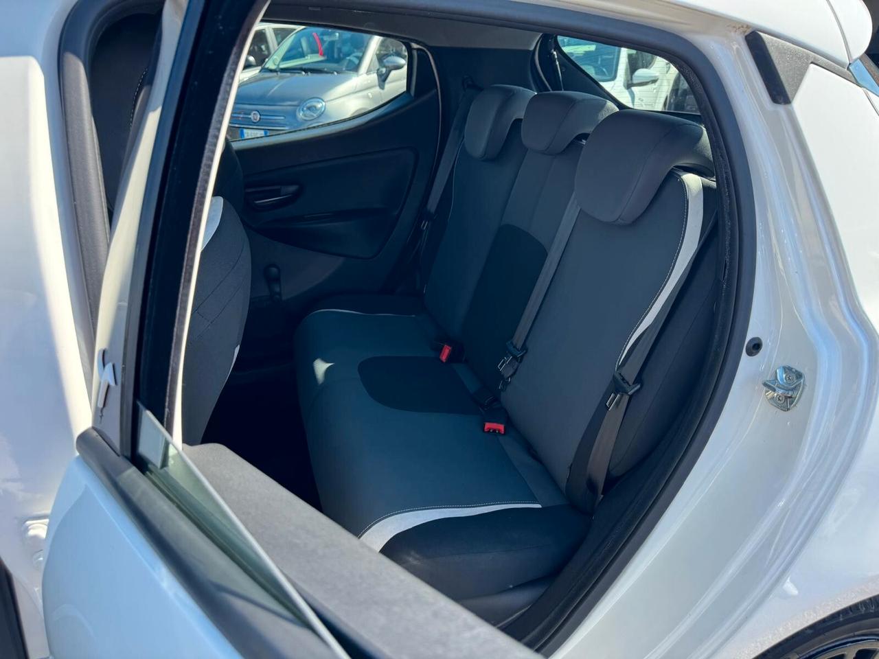 Lancia Ypsilon 1.2 GPL (SCADENZA 2036) ECOCHIC 2015