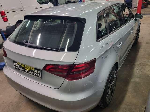 Audi A3 A3 5p 1.9 tdi Attraction 110cv auto