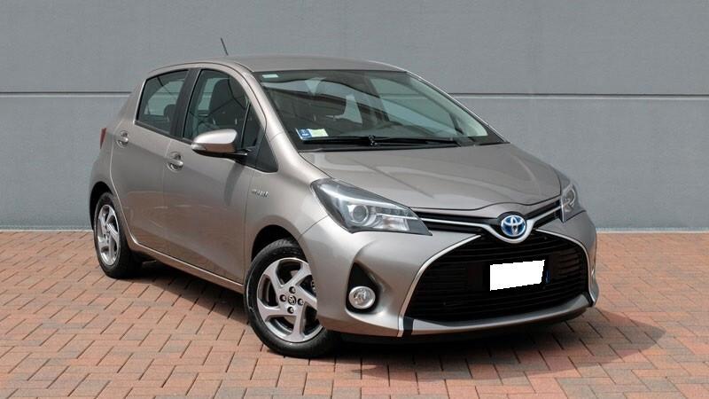 Toyota Yaris Hybrid - 2015 IN ARRIVO