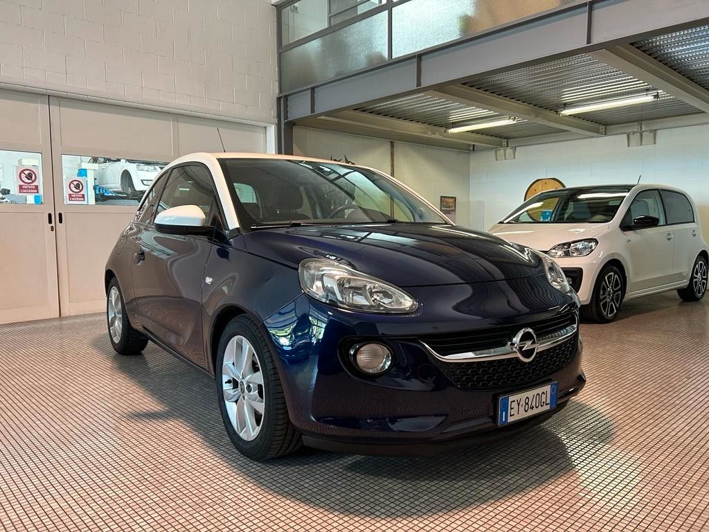 Opel Adam 1.2 70 CV PER NEOPATENTATI