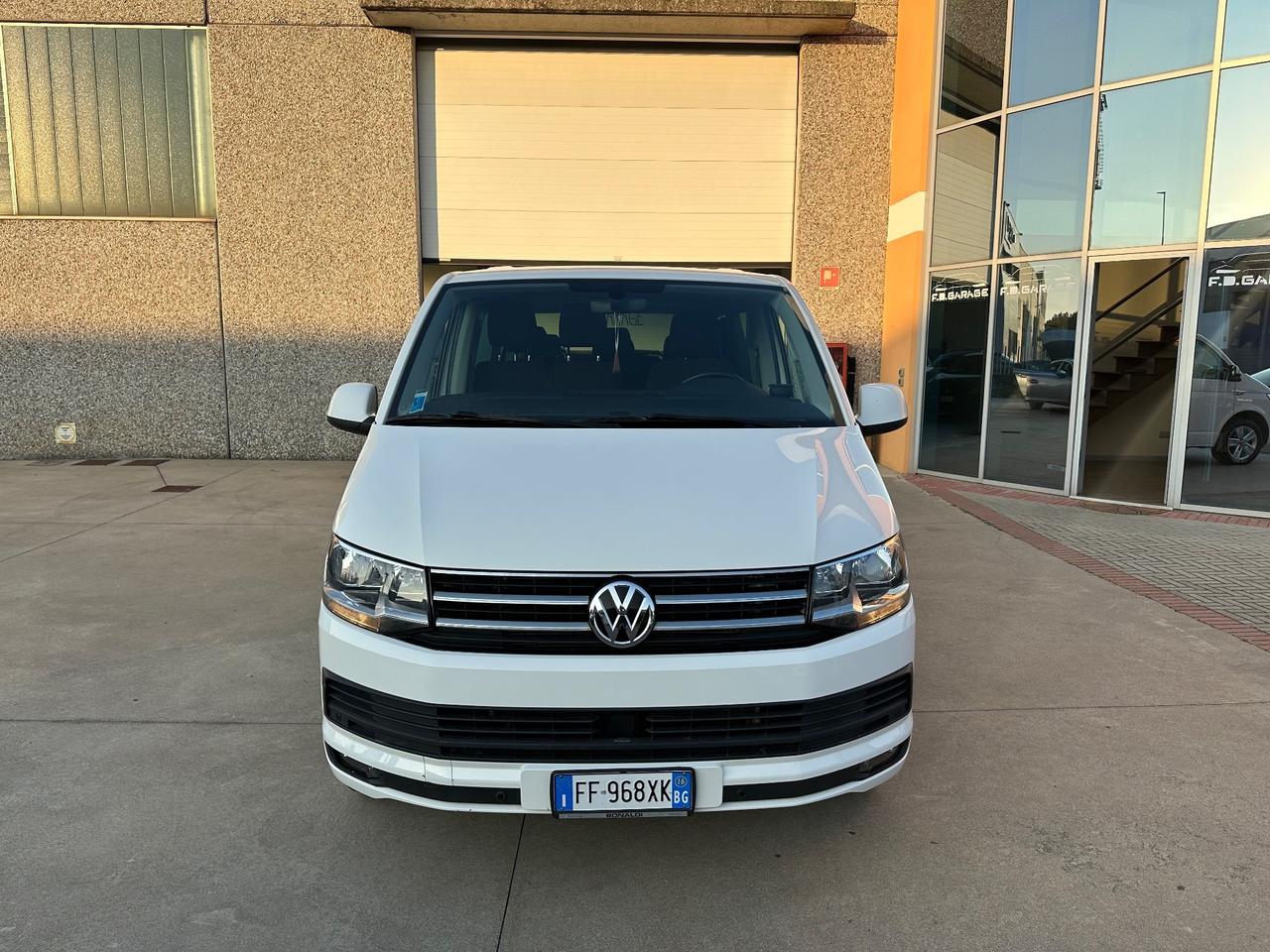 Volkswagen Caravelle 2.0 TDI 150CV PC Cruise