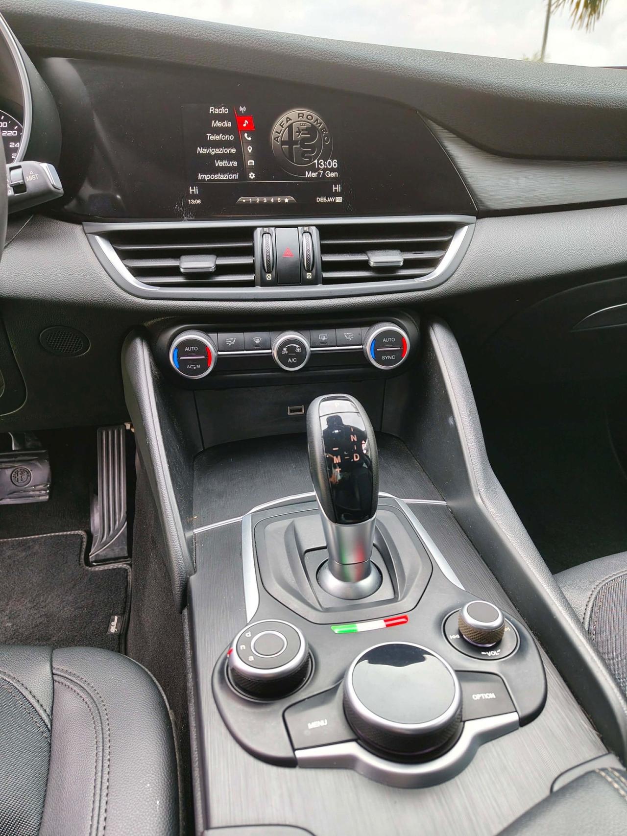 Alfa Romeo Giulia 2.2 Turbodiesel 150 CV AT8 Super - 2017