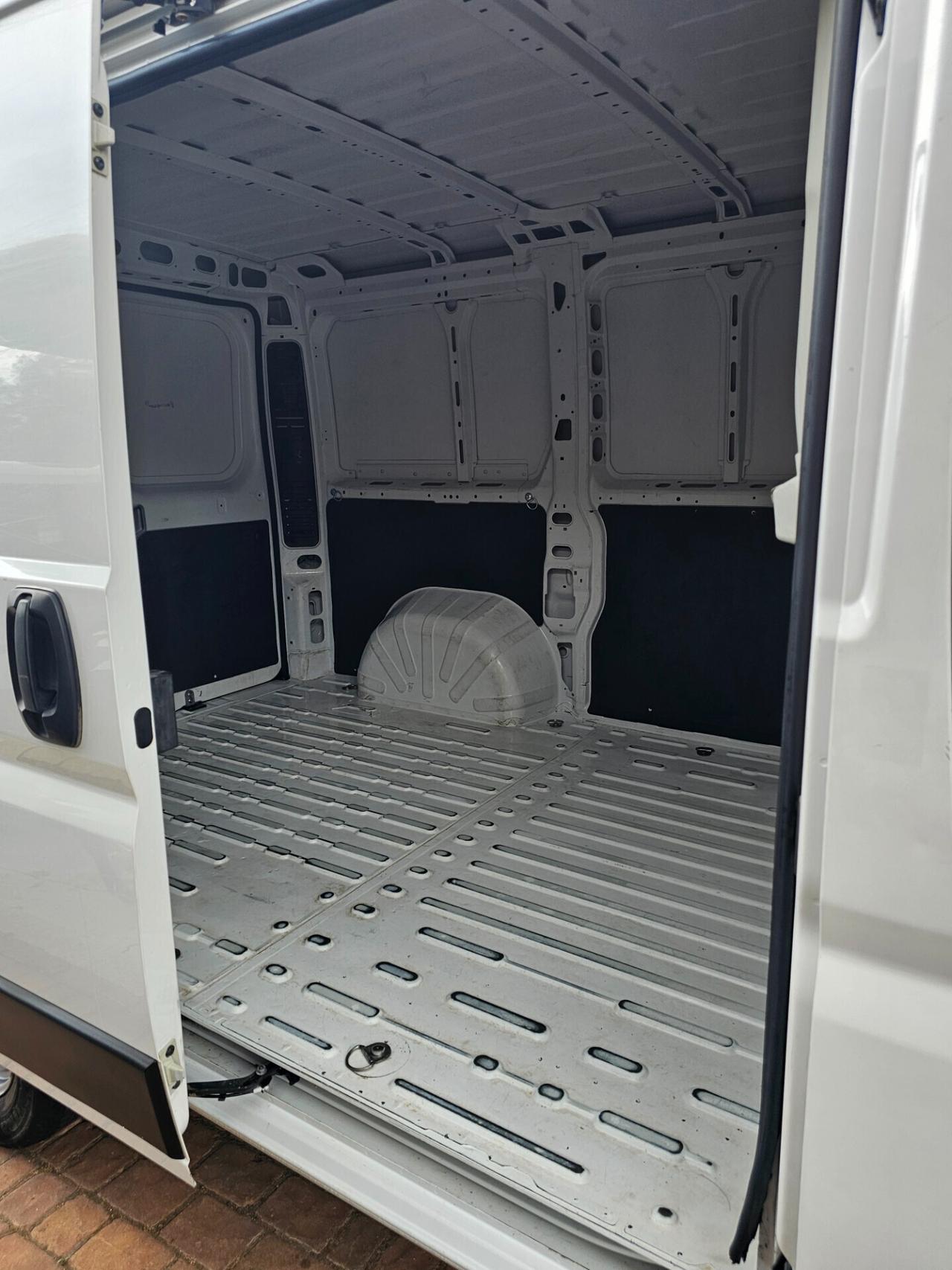 Opel Movano 30 2.2 BlueHDi 120 S&S PC-TN Furgone