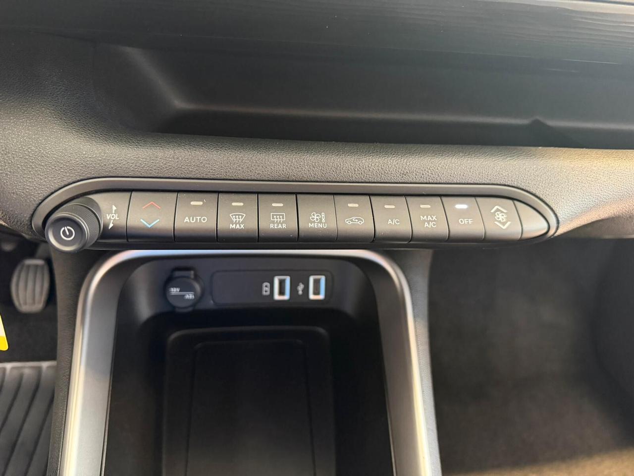 Jeep Avenger 1.2 Turbo 100 CV Altitude