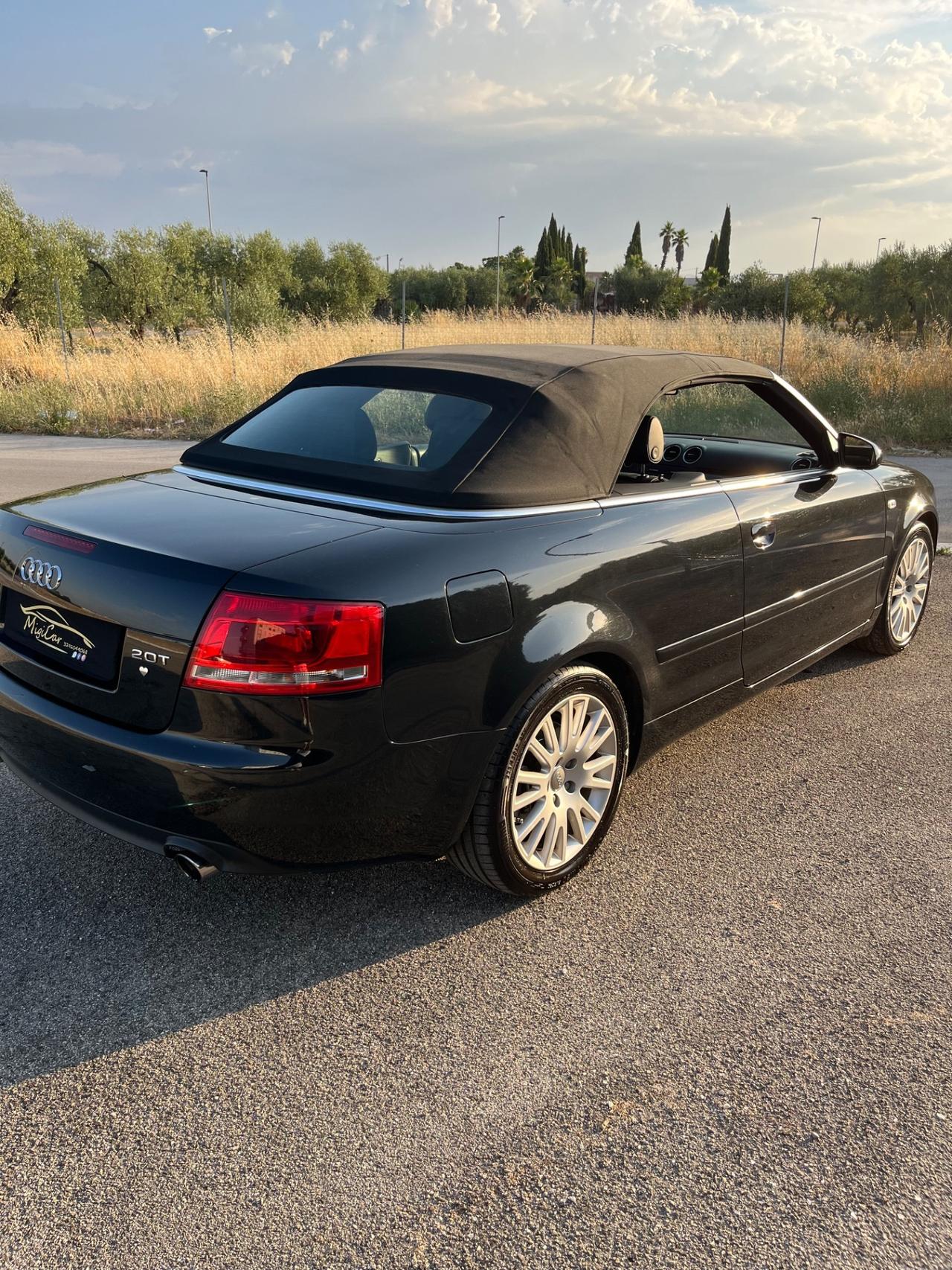 Audi A4 Cabriolet 2.0 16V TFSI multitronic