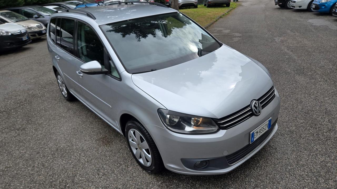 Volkswagen Touran Business 1.4 Comfortline EcoFuel 5Posti