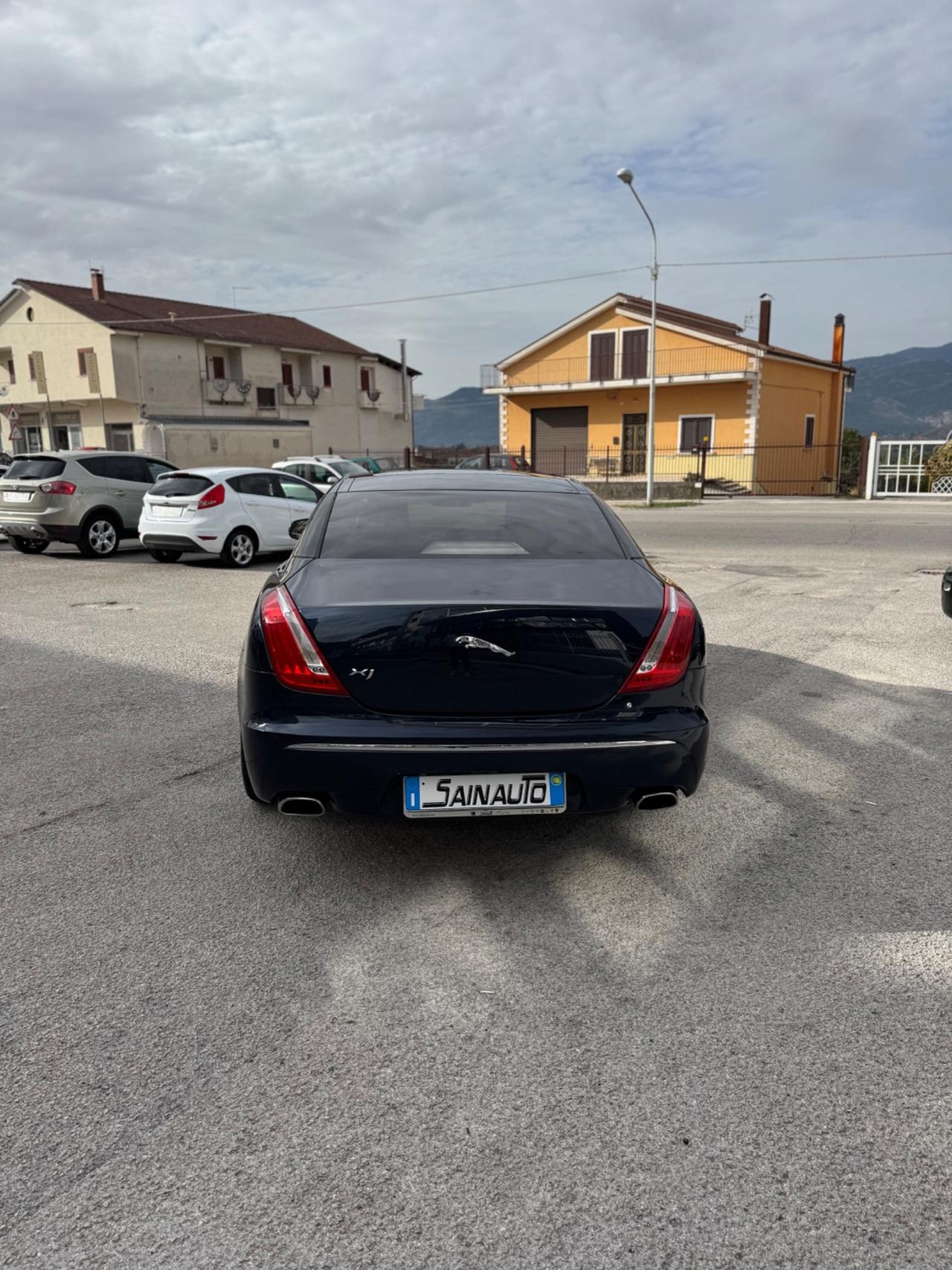 Jaguar XJ 3.0D V6 LWB Portfolio plus garanzia