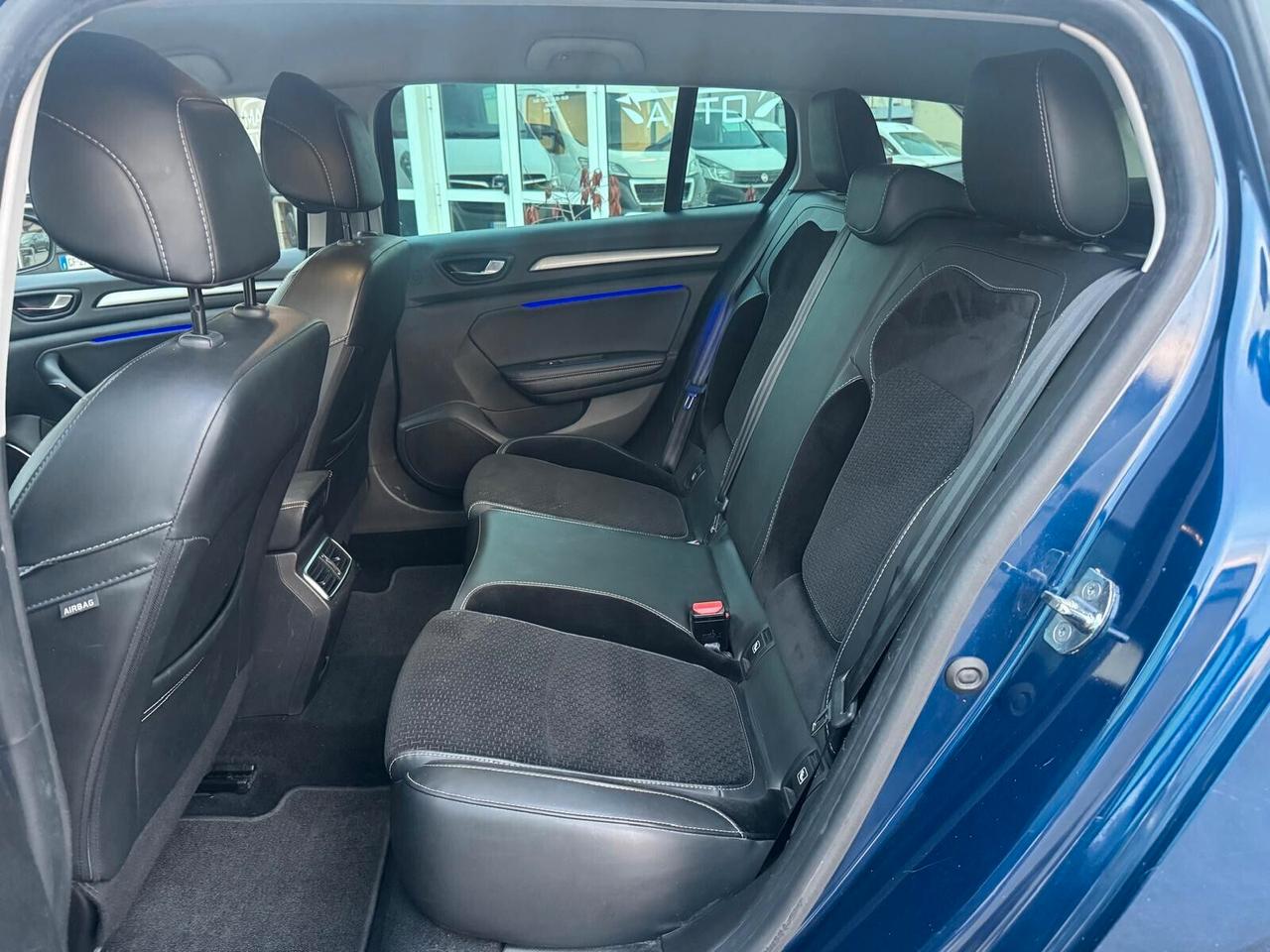 Renault Megane Sporter Blue dCi 115 CV EDC Intens