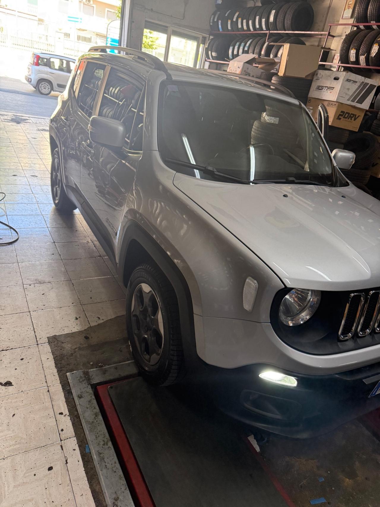 Jeep Renegade 1.6 Mjt 120 CV Longitude Cambio automatico