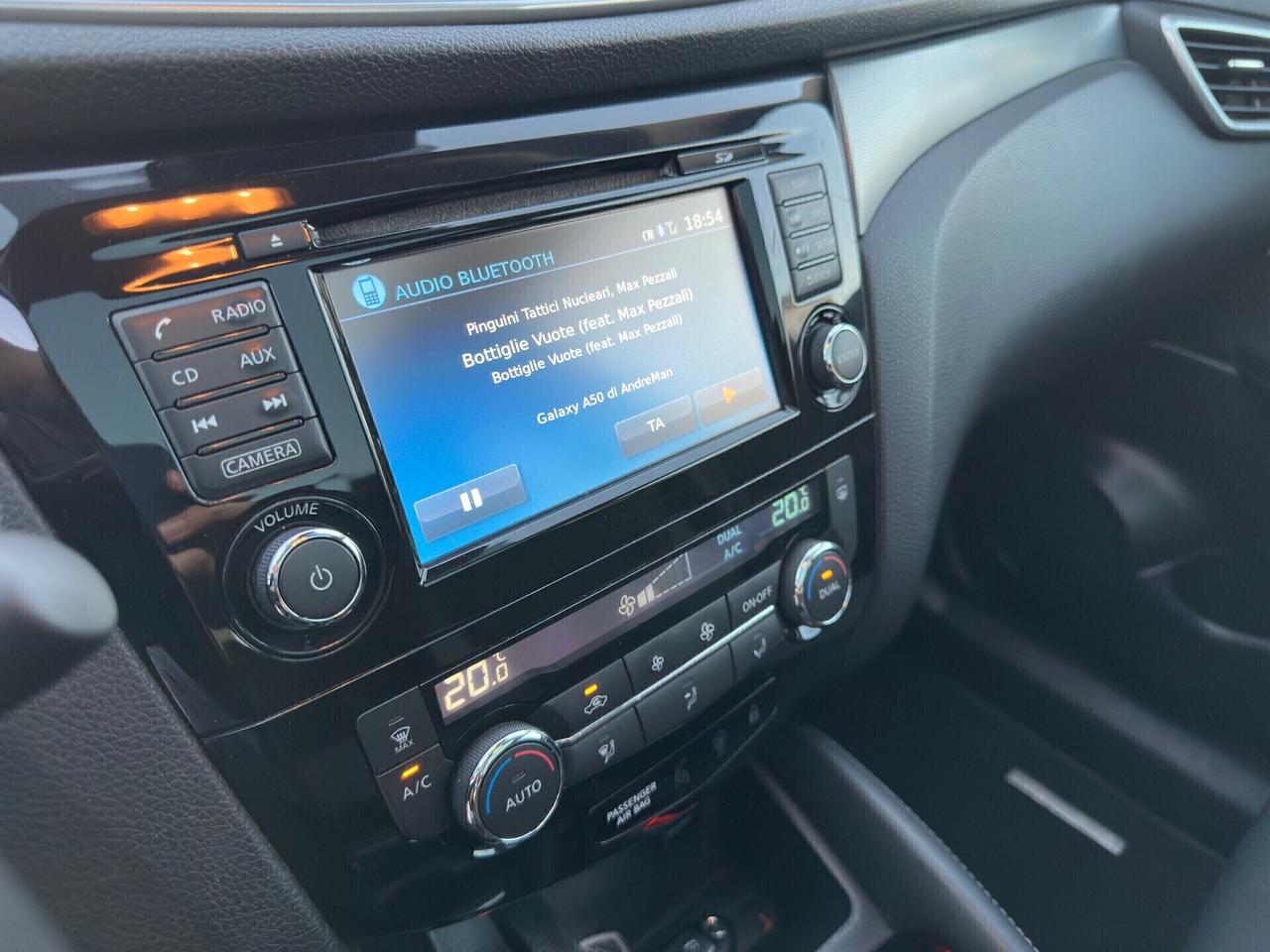 Nissan Qashqai 1.5 dCi N-Connecta