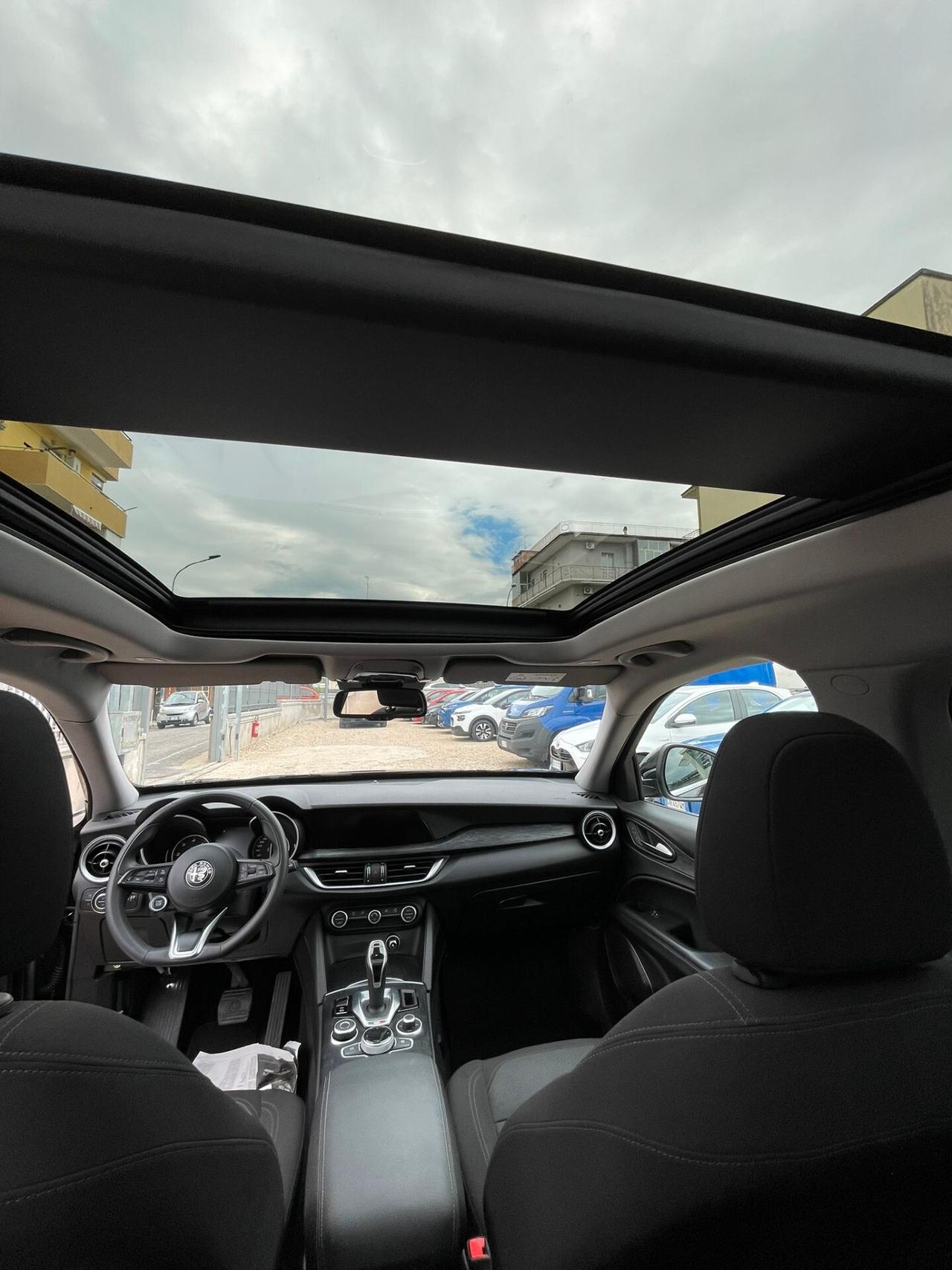 Alfa Romeo Stelvio 2.2 Turbodiesel 160 CV AT8 RWD Super