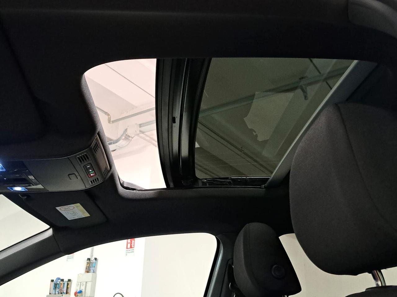 Volkswagen Taigo 1000 TSI 116CV R-Line Km.0