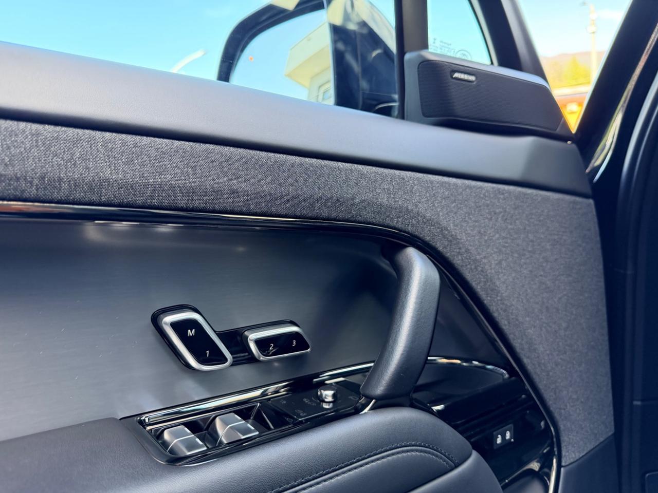 Land Rover Range Sport 3.0D l6 249 CV Dynamic HSE black edition