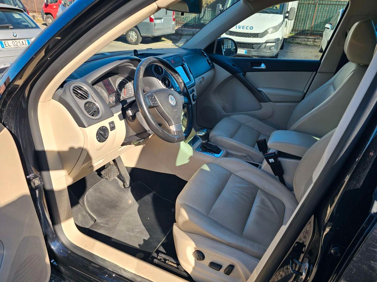 Volkswagen Tiguan 2.0 16V TDI DPF 4 MOTION tiptronic Sport & Style (18°)