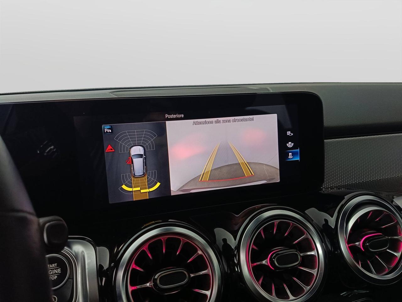 Mercedes-Benz GLB - X247 2019 - GLB 180 d Sport auto