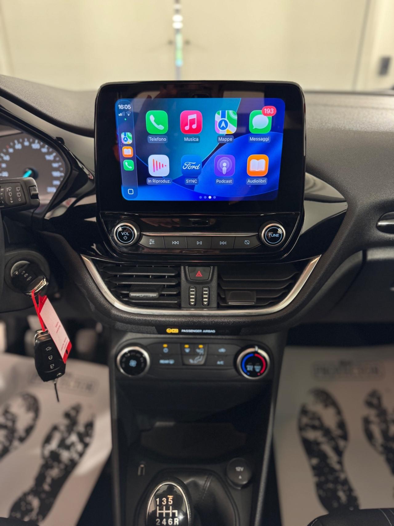Ford Fiesta 1.0 Ecoboost Hybrid 125 CV motore a CATENA TAGLIANDI CERTIFICATI FORD