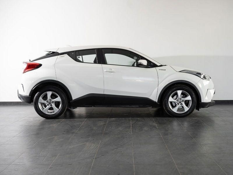 Toyota C-HR 1.8 Hybrid E-CVT Active