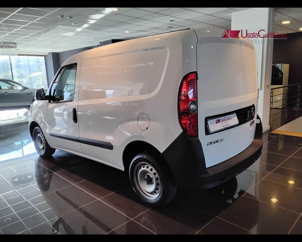 FIAT Doblò 1.6 MJT 105CV S&S PC-TN Cargo Business
