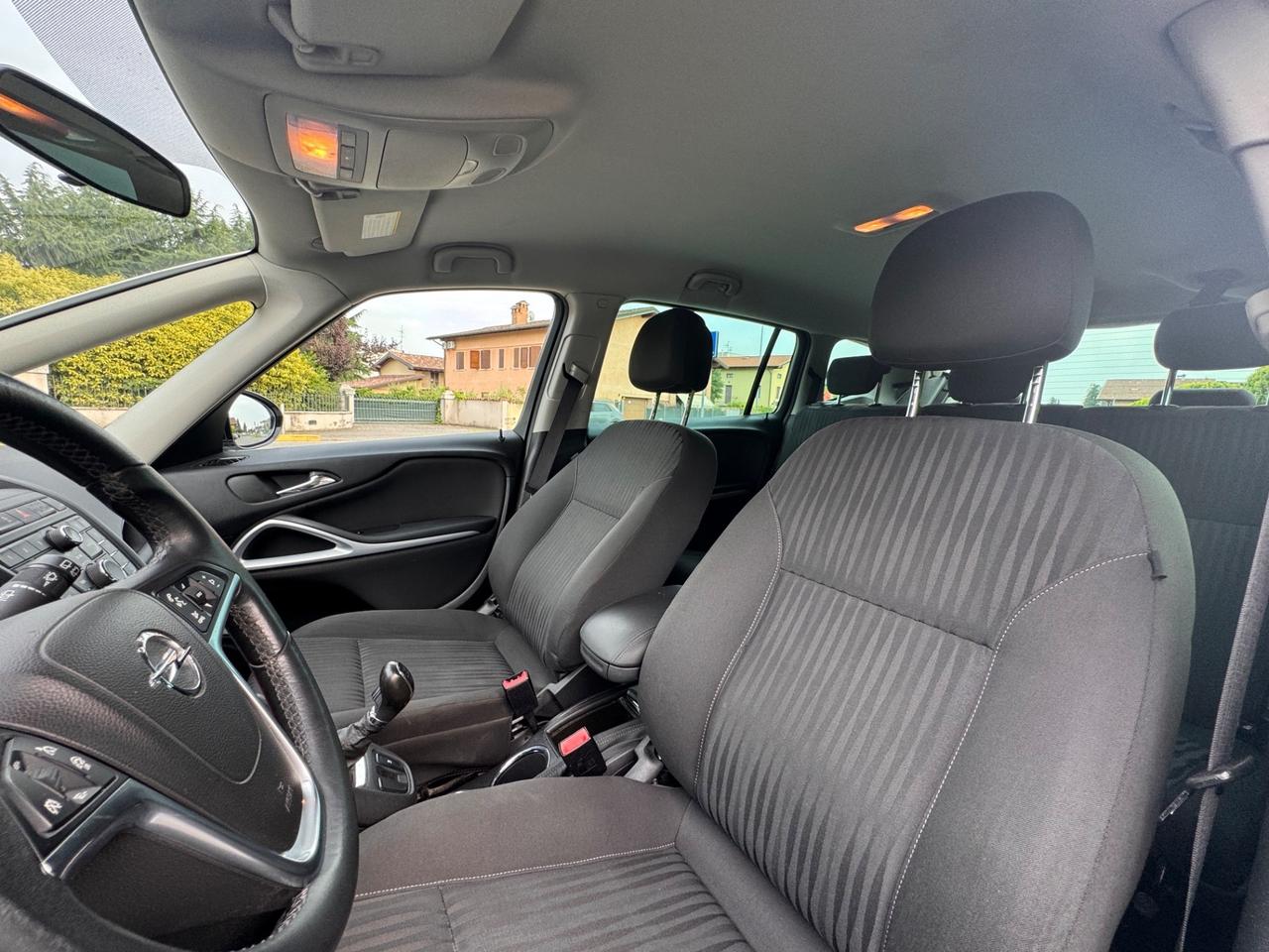 Opel Zafira Opel Zafira,1.6 benzina Metano, anno 2013