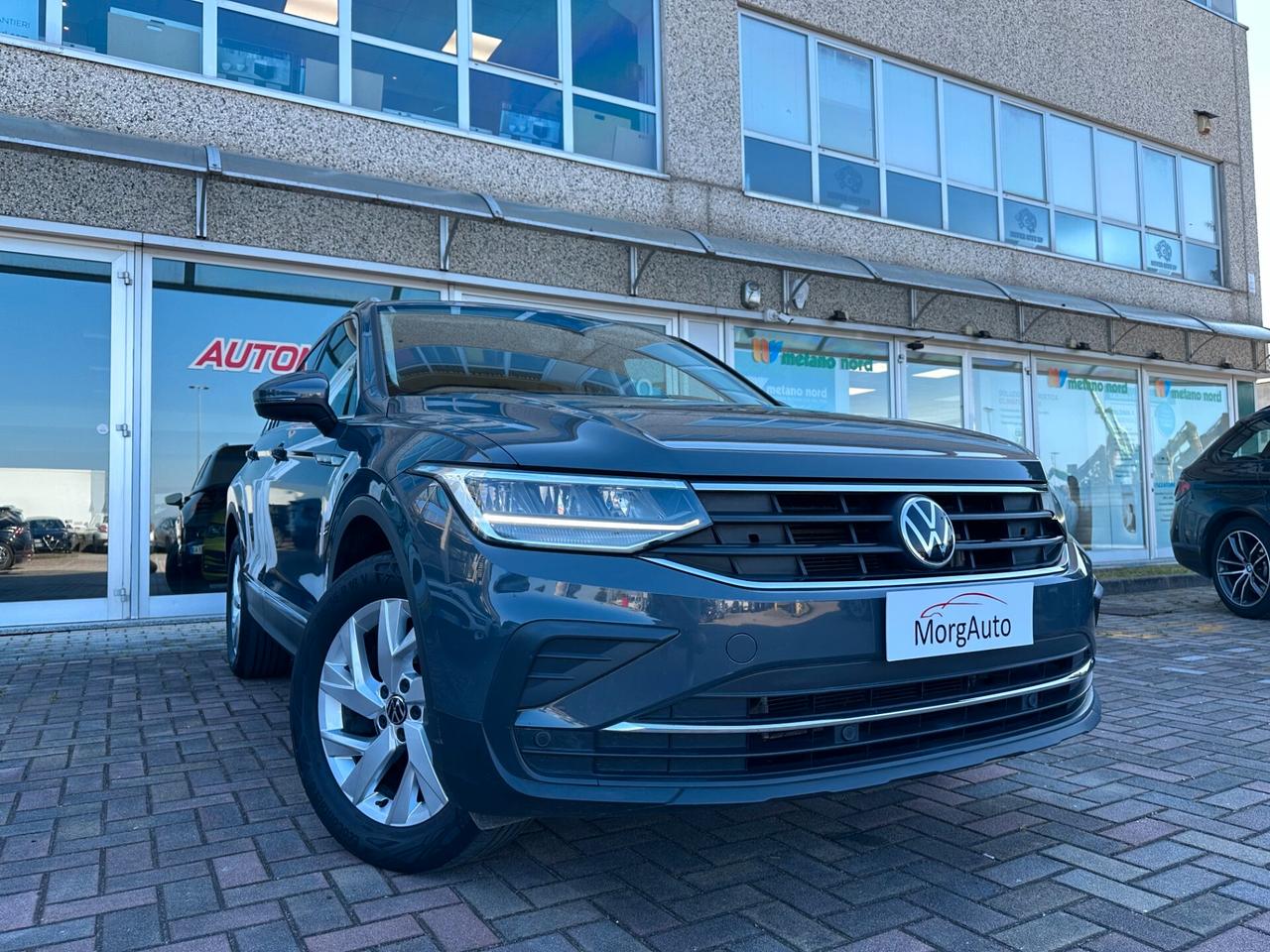 VW Tiguan 2.0TDI 150CV 4MOTION DSG NAVI! FULL LED!