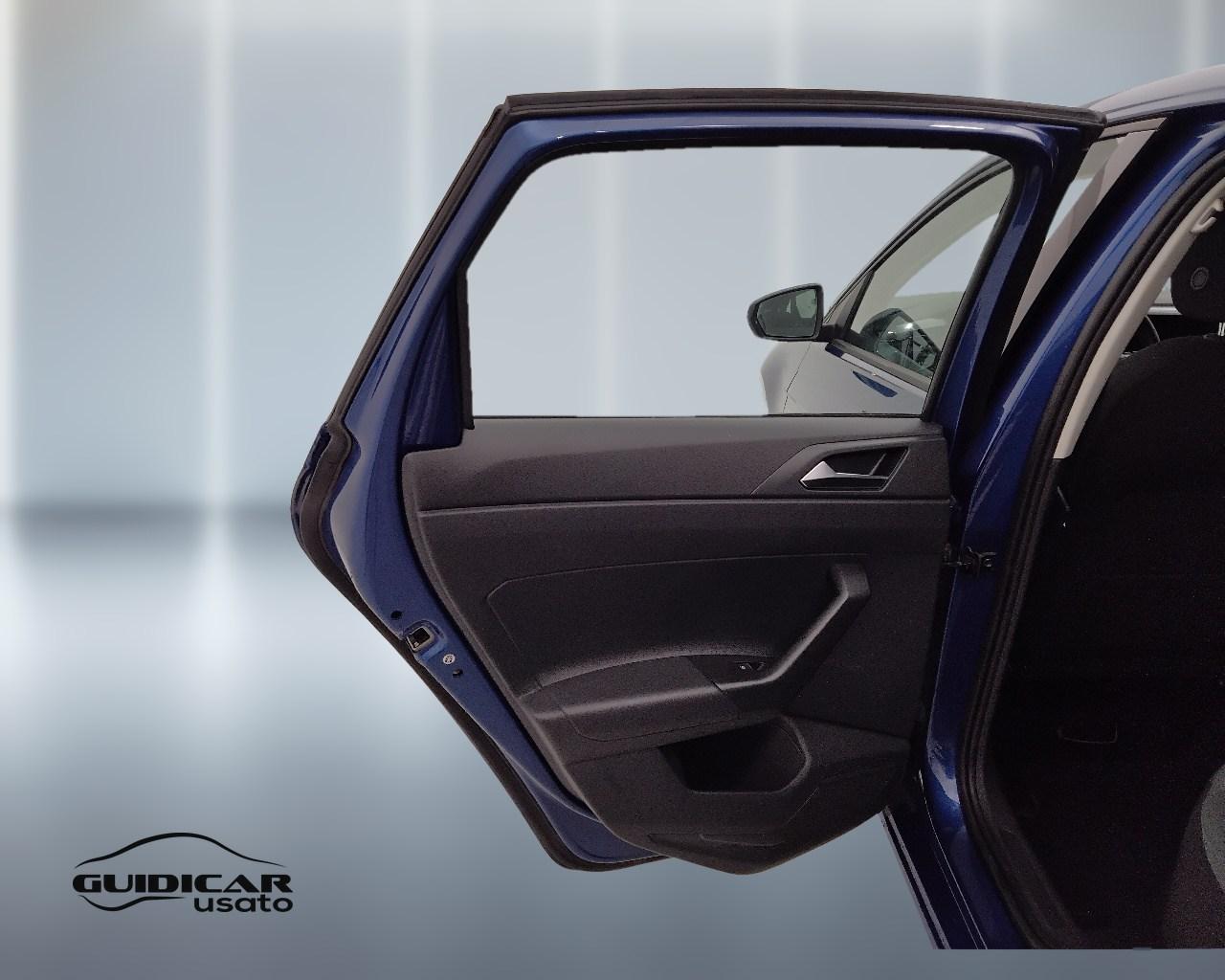 VOLKSWAGEN Polo VI 2022 - Polo 1.0 tsi Style 95cv