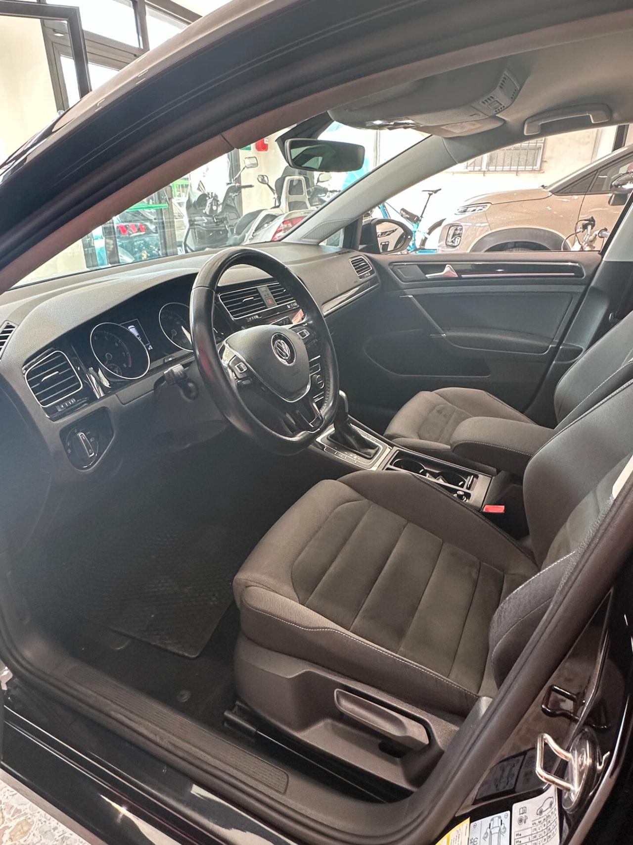 Volkswagen Golf 1.5 TGI DSG 5p. Executive BlueMotion Technology